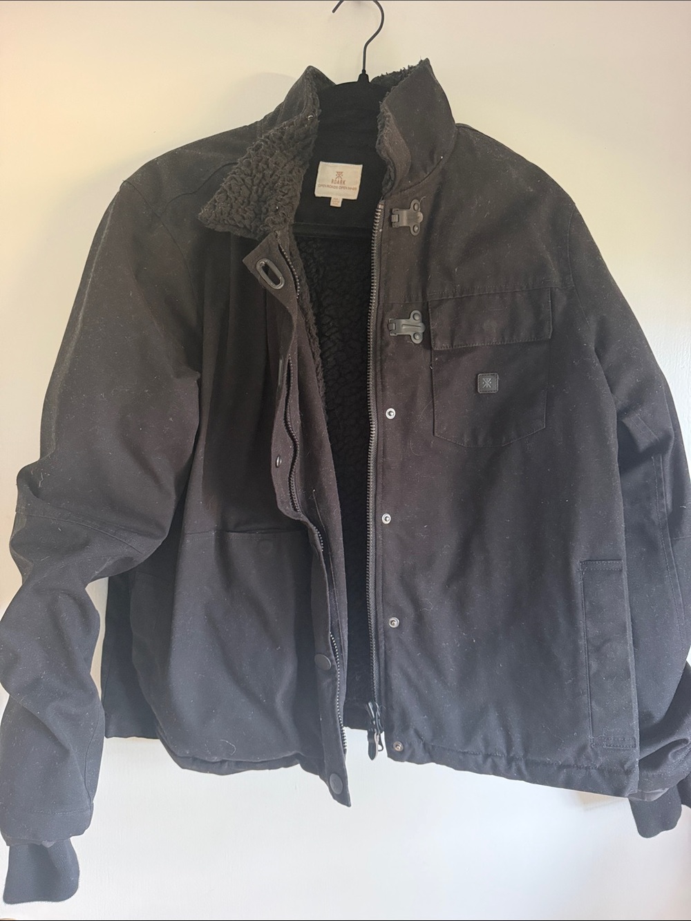 Roark Women’s Black Insulated Jacket with cozy Sherpa Lining - super warm